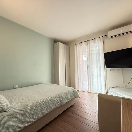 In Citta Con Giardino E Piscina Privati Apartament Bergamo