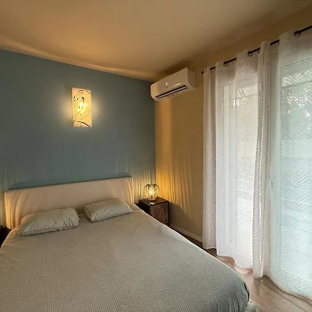 아파트 In Citta Con Giardino E Piscina Privati 베르가모