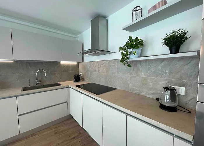 In Citta Con Giardino E Piscina Privati * Bergamo