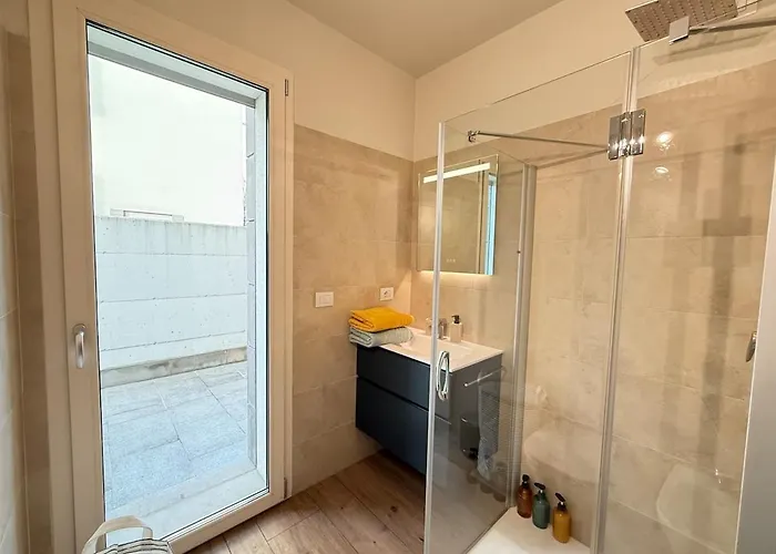 In Citta Con Giardino E Piscina Privati 公寓