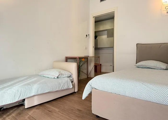 In Citta Con Giardino E Piscina Privati 베르가모