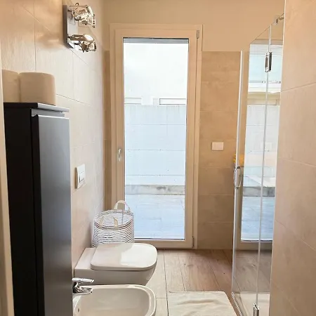 In Citta Con Giardino E Piscina Privati * ברגמו